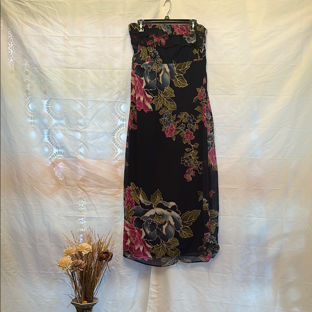 Floral navy blue strapless Dress
